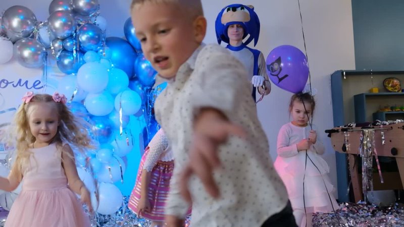 Видео